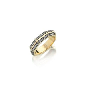 Series 8 Diamond Ring
