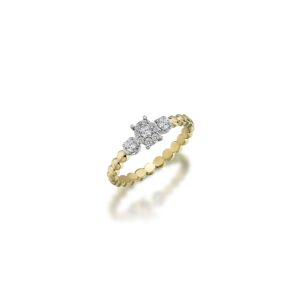Series Moonlight Round-Cut Diamond Ring