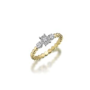 Series Moonlight Round-Cut Diamond Ring